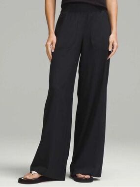 Lululemon NWOT Swift Wide-Leg Mid-Rise Pant *Full Length Black Sz 14
